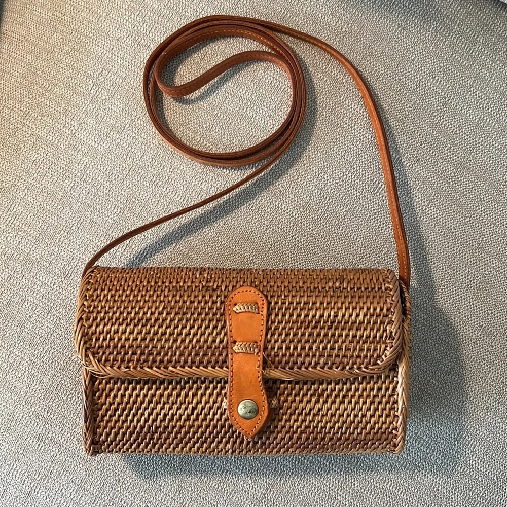 Bohemian Rattan Bag - Picture 7 of 11